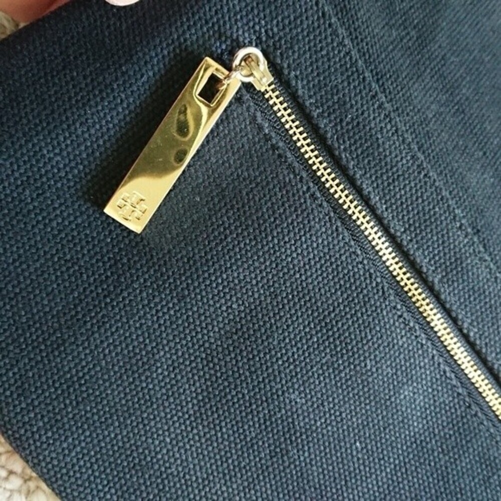 Tory Burch dark blue Canvas with leather Trim Clutch - Picture 9 of 12